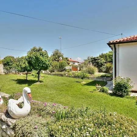 Reizendes Nur 200 Meter Zum Mit Meerblick, Grill, Wifi Apartamento