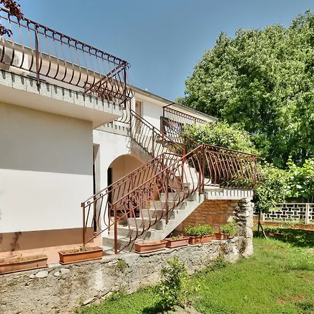 Apartamento Reizendes Nur 200 Meter Zum Mit Meerblick, Grill, Wifi *